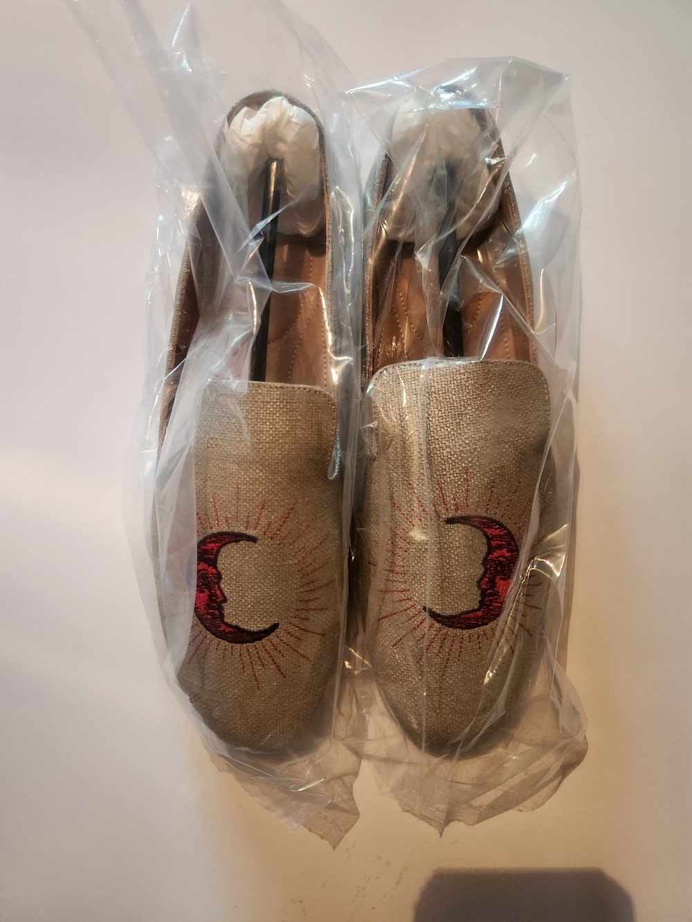 Embroidered Crescent Moon Slip-On Flats in Beige